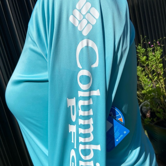 Columbia long sleeve active wear shirt - Picture 3 of 4